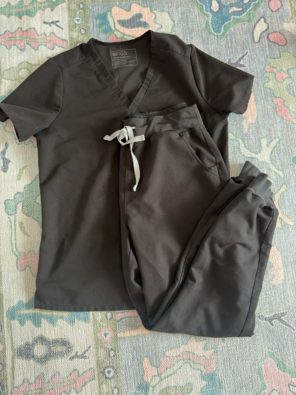 Figs Black Technical Scrub Set size M- High Waisted Joggers